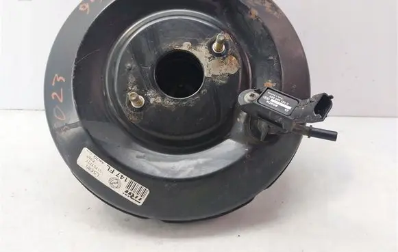 Alfa Romeo GT Brake booster 51753737