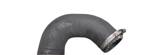 Audi Q7 4L Intercooler hose/pipe 4L0145972A