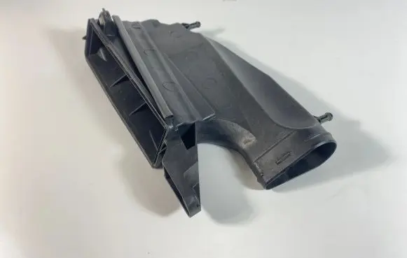 Mercedes-Benz S W222 Air intake duct part A6420904401 EP0124
