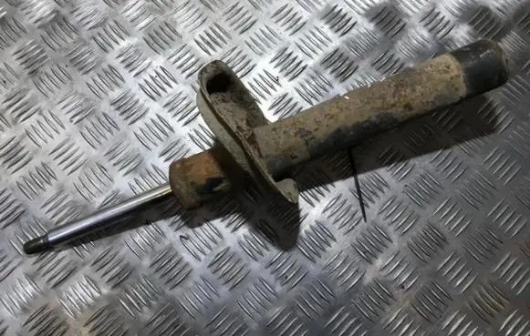 Peugeot 306 Front shock absorber/damper