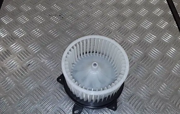 Heater fan/blower