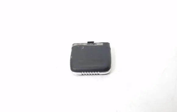 Porsche Cayenne (92A) Dash center air vent grill