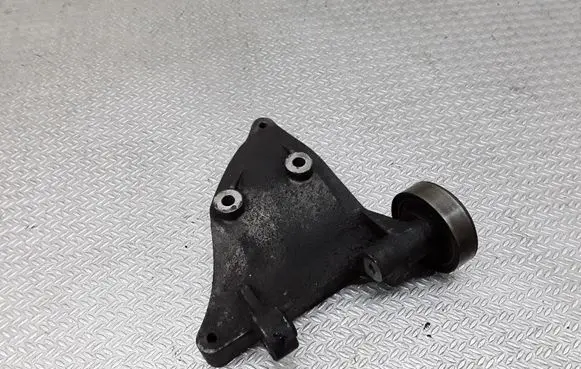 Audi A6 S6 C5 4B A/C compressor mount bracket 059260885F