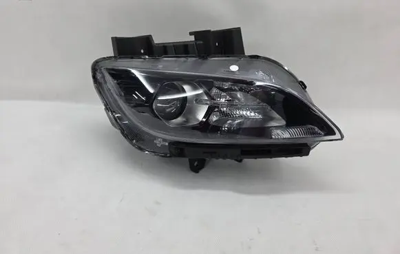 Hyundai Kona I Headlight/headlamp 92102J9500