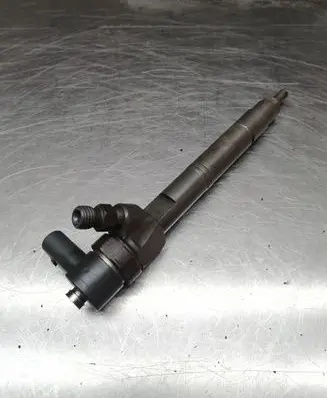 Mercedes-Benz S W220 Fuel injector A6280700387