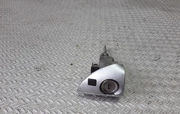 Mercedes-Benz S W220 Front door handle cover 