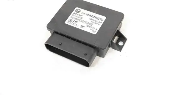 BMW X3 F25 Rear brake EMF control unit/module 6858017