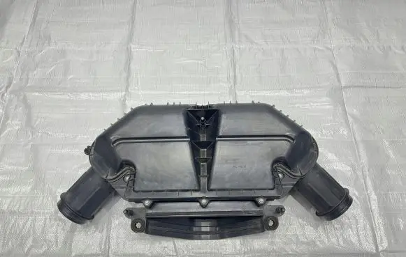 Alfa Romeo Giulia Air filter box 50533841