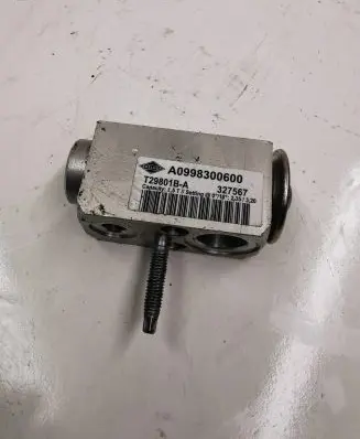 Mercedes-Benz GLC X253 C253 Air conditioning (A/C) expansion valve A0998300600 327567 T29801BA