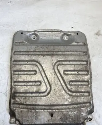Volkswagen Touran III Center/middle under tray cover 5QA82530