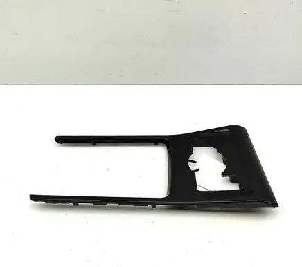 Volkswagen Tiguan Other center console (tunnel) element 572864263