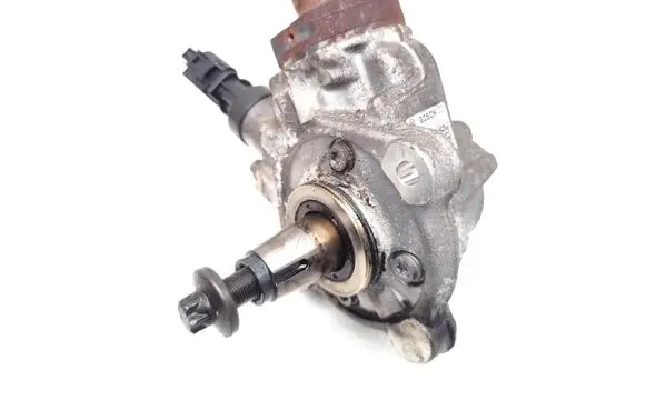 BMW X1 E84 Fuel injection high pressure pump 8510865 0445010524