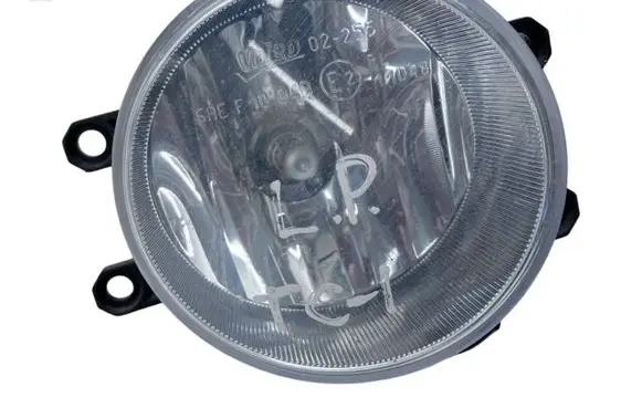 Toyota Corolla E160 E170 Front fog light 8121002110 90008490 23102015