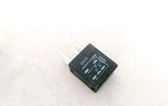 Chrysler 300 - 300C Other relay 05269988AA 21911C