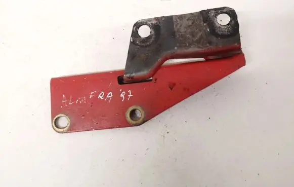 Nissan Almera Engine bonnet/hood hinges