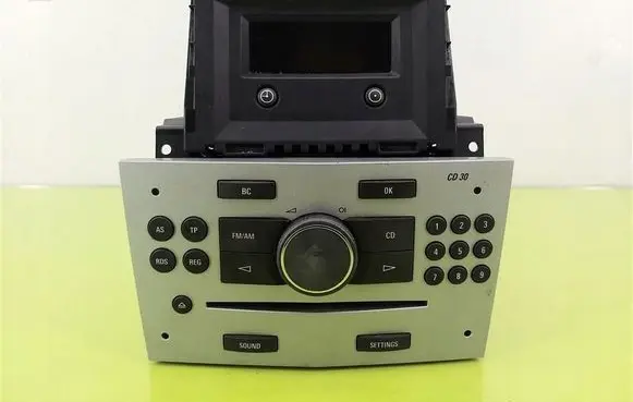 Opel Astra H Radio/CD/DVD/GPS head unit 497316088