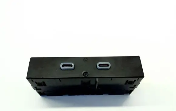 Skoda Octavia Mk4 AUX in-socket connector 657035736A