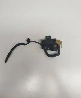 Nissan X-Trail T32 Turbo solenoid valve 8200790180 14T062 70181405