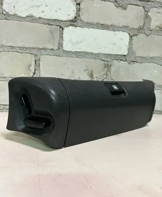Mercedes-Benz E W211 Front door seat control surround trim A2119190273