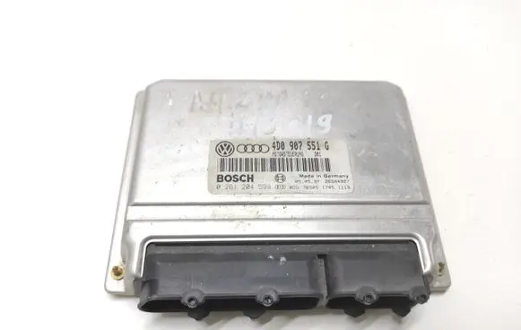 Audi A4 S4 B5 8D Engine control unit/module 4D0907551G 0261204599