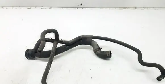 Volkswagen Golf V Engine coolant pipe/hose