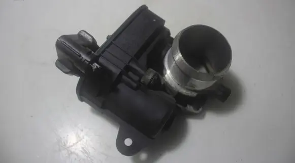 Citroen DS3 Engine shut-off valve 