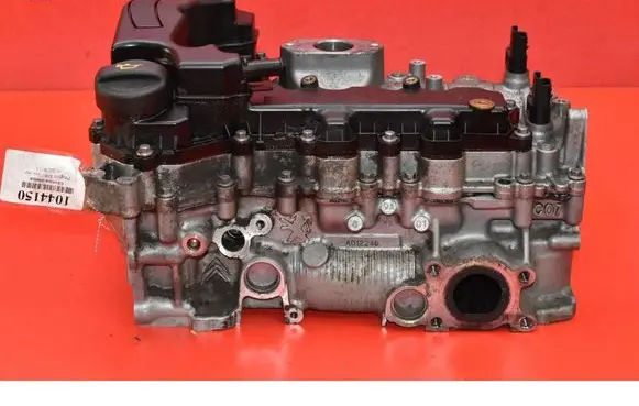 Peugeot 308 Engine head 9808067580