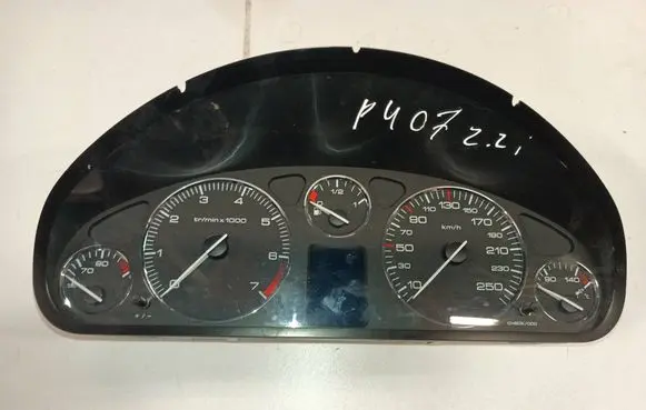Peugeot 407 Speedometer (instrument cluster) 9658138080