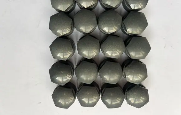 Audi A4 S4 B9 Wheel nut cap/cover 4M0601173