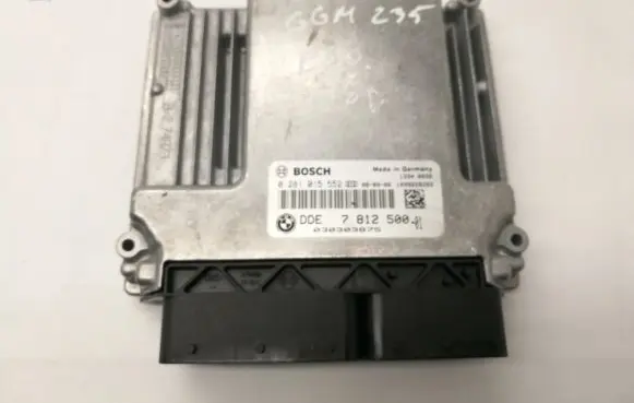 BMW 5 E60 E61 Engine control unit/module 781250001 0281015552