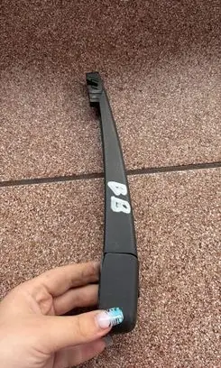 Ford Focus Rear wiper blade arm 1786301