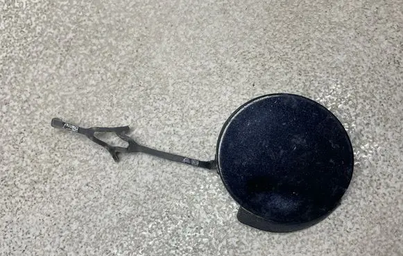 Opel Meriva A Front tow hook cap/cover 13193500