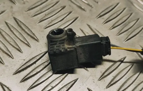 Peugeot 308 Airbag deployment crash/impact sensor 9800395680