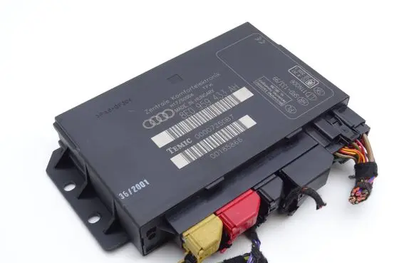 Audi A4 S4 B6 8E 8H Comfort/convenience module 8E0959433AH