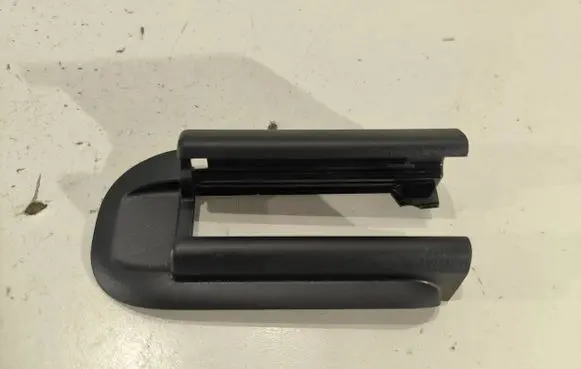 Mercedes-Benz GLC X253 C253 Front passenger seat rail trim A2539190500