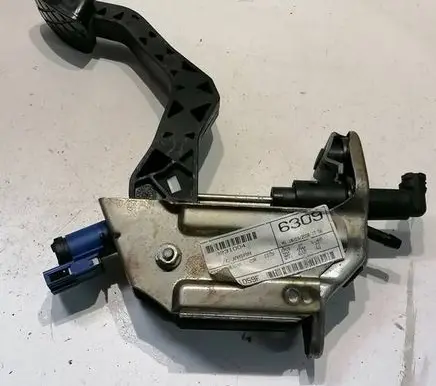 Volkswagen Fox Clutch pedal 6Q1721059F