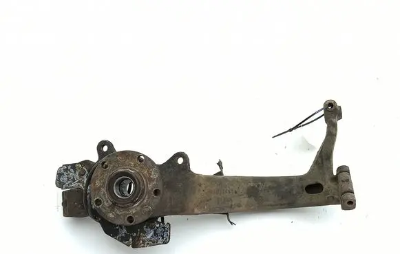 Audi A8 S8 D2 4D Front wheel hub 4D0407258 4D0407258F