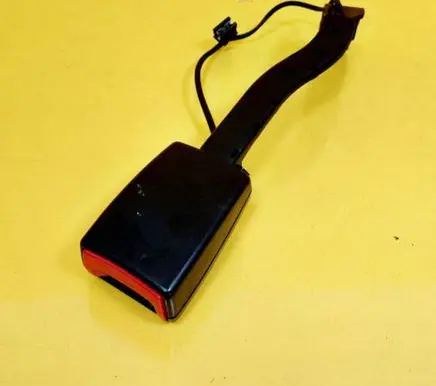Seat Toledo III (5P) Front seatbelt buckle 5P0857755F