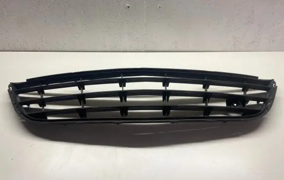 Opel Corsa D Front bumper lower grill 475498858a
