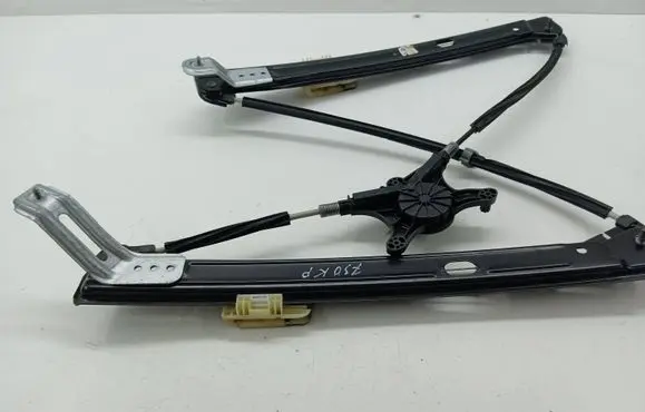 Seat Ateca Front window lifting mechanism without motor 575837461A