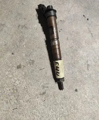 Toyota Yaris Fuel injector 23670-0W020