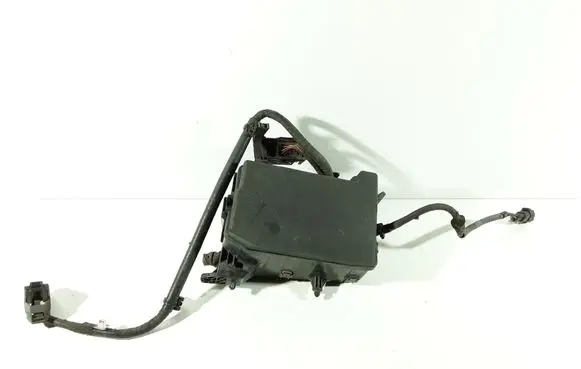 Toyota Prius+ (ZVW40) Fuse box set 8266247141 8264175070 0404XA1