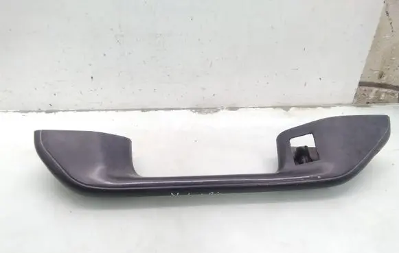 Peugeot 406 Front door interior handle trim 