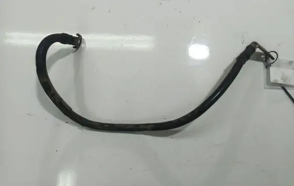 Audi A3 S3 8P Positive cable (battery) 