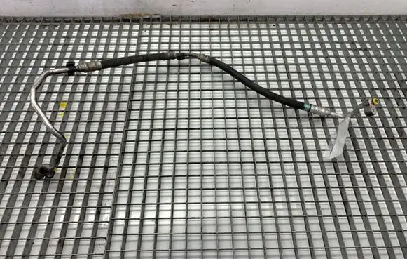 BMW 3 E90 E91 Air conditioning (A/C) pipe/hose 6964965
