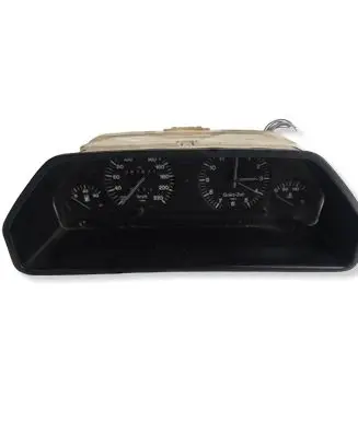 Audi 100 200 5000 C3 Speedometer (instrument cluster) 81117317