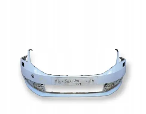 Skoda Octavia Mk3 (5E) Front bumper 5E0807221