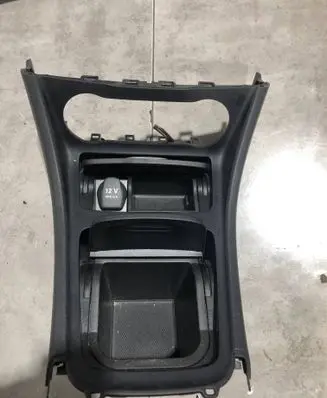 Mercedes-Benz GLA W156 X156 Ashtray (front) A1766807200 A1766807400 A1766802000