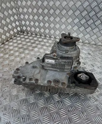 BMW X5 E70 Gearbox transfer box case 7643751 ATC450 7610585