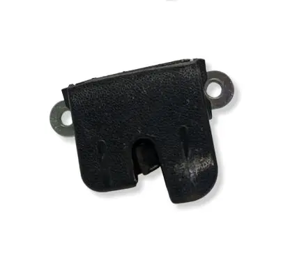 Volkswagen Touran I Tailgate lock latch 